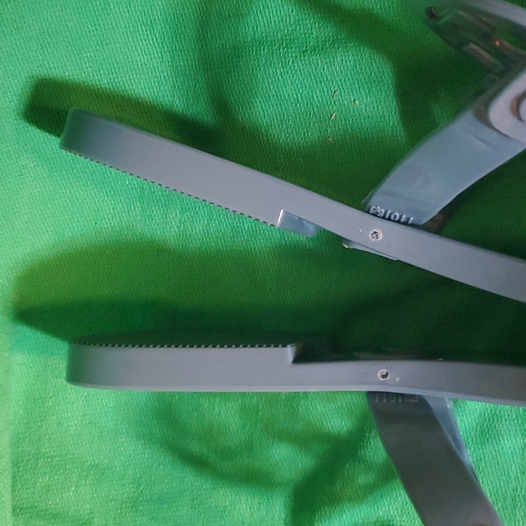 Tory Burch Jelly Miller sandals - Picture 9 of 15